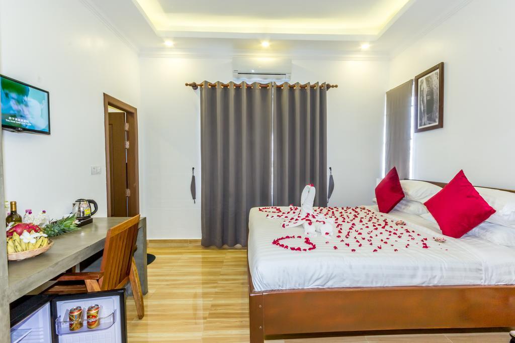 Ravel Boutique Hotel Siem Reap Exterior photo